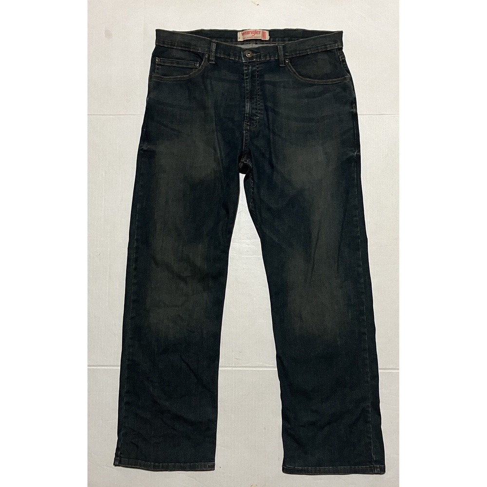 MENS WRANGLER SIZE 36 X 30 FLEX RELAXED STRAIGHT MEDIUM WASH‎ BLUE JEANS OUTDOOR